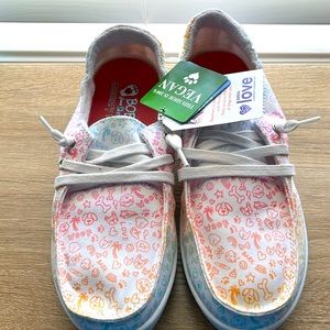 BOBS dog theme sneakers